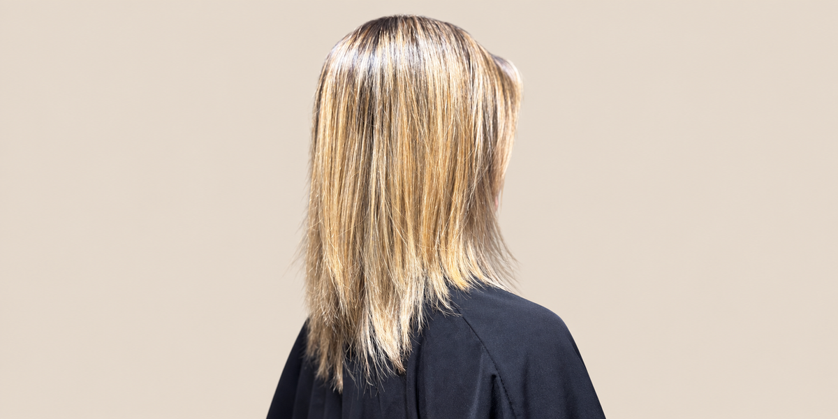 Cheveux mi-longs avant la pose d'extensions de cheveux naturels